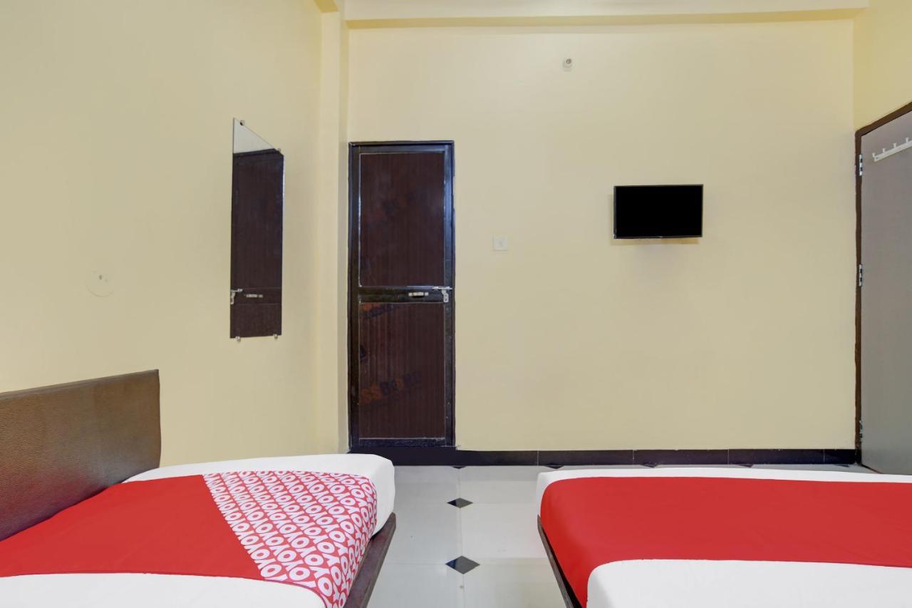 Oyo 79454 Shree Laxmi Palace Otel Ujjain Dış mekan fotoğraf